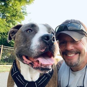 Meet your Posher, Zach